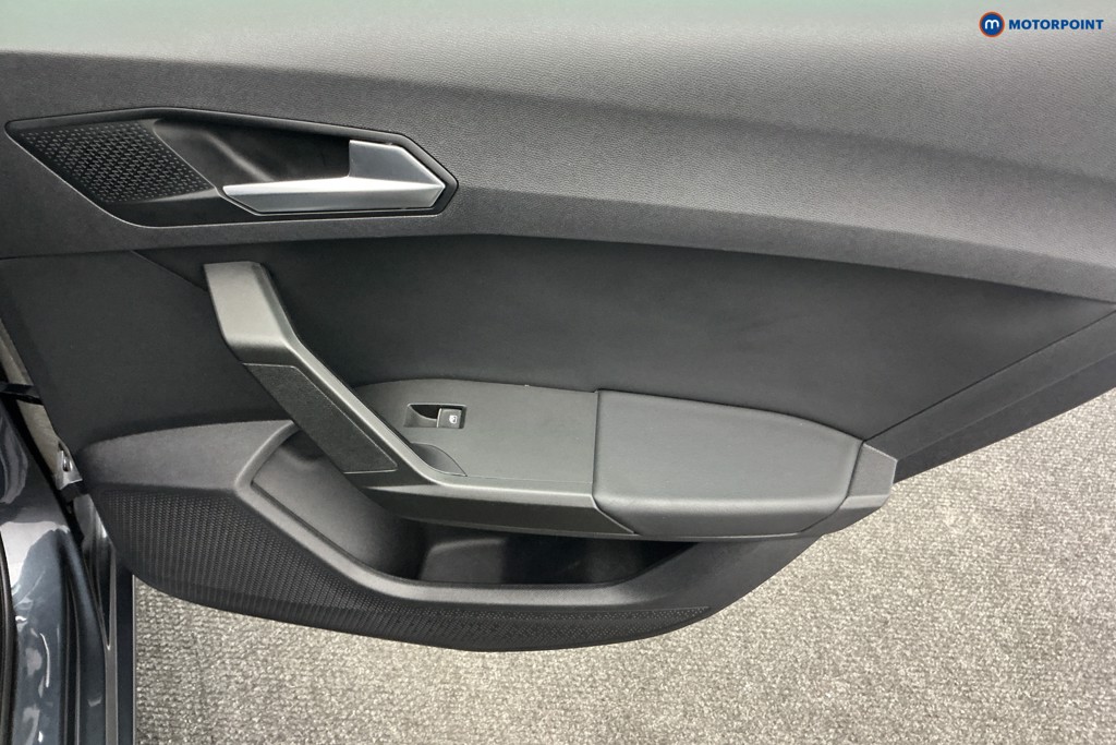 Seat Leon FR Manual Petrol Hatchback - Stock Number (1588108) - 20th supplementary image