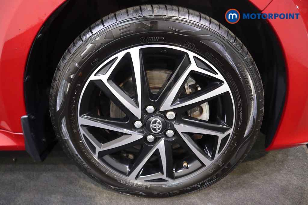 Toyota Yaris Design Automatic Petrol-Electric Hybrid Hatchback - Stock Number (1588985) - 19th supplementary image