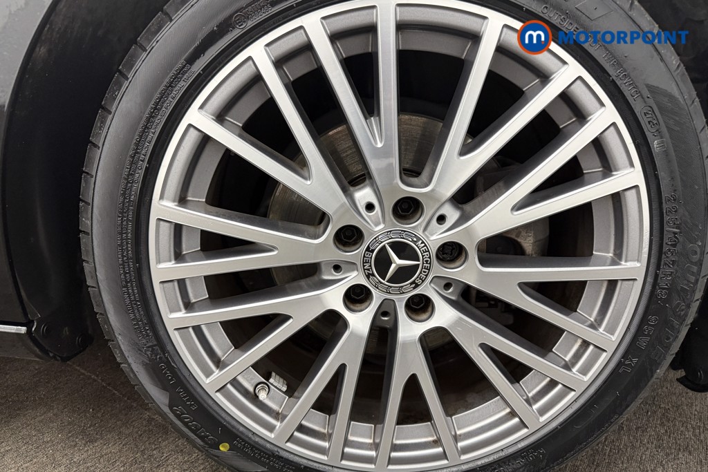 Mercedes-Benz A Class Sport Executive Edition Automatic Petrol Hatchback - Stock Number (1589325) - 4th supplementary image