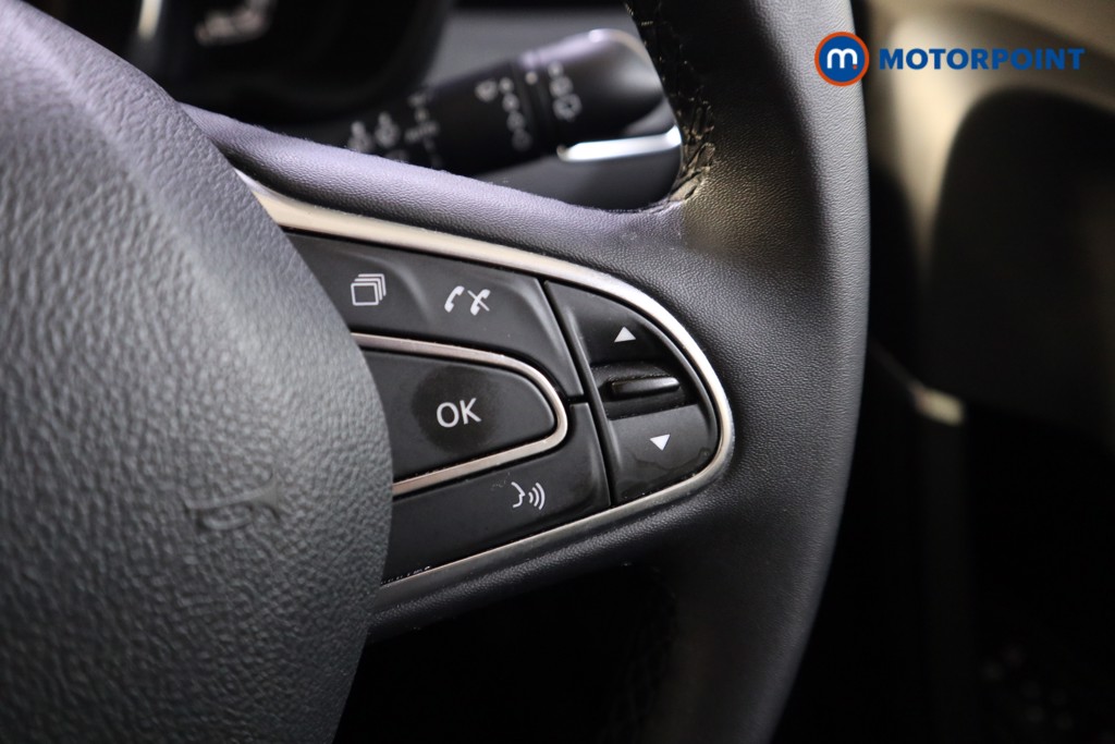 Renault Kadjar Iconic Manual Petrol SUV - Stock Number (1589593) - 4th supplementary image