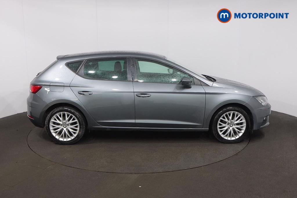 Seat Leon Se Dynamic Technology Manual Petrol Hatchback - Stock Number (1590529) - Drivers side