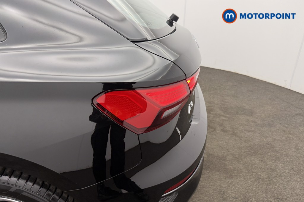 Audi A3 Technik Manual Petrol Hatchback - Stock Number (1591118) - 5th supplementary image