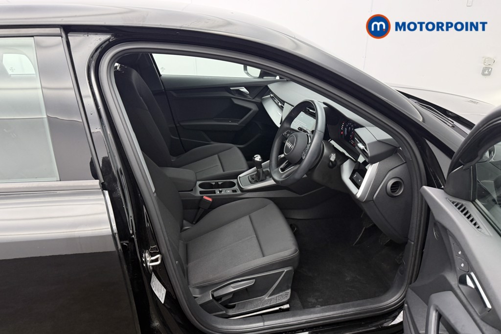 Audi A3 Technik Manual Petrol Hatchback - Stock Number (1591118) - 13th supplementary image