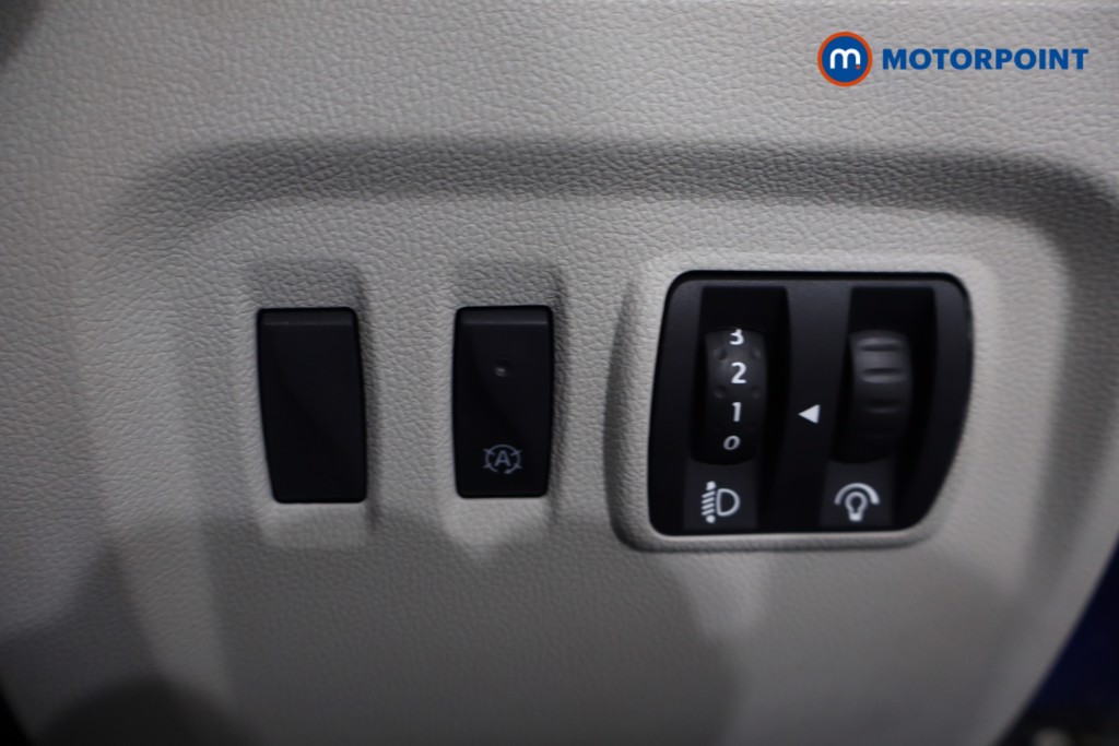 Renault Captur Gt Line Manual Petrol SUV - Stock Number (1591436) - 20th supplementary image