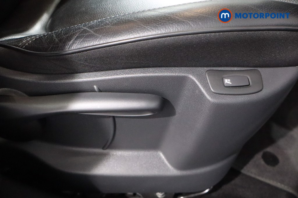 Renault Captur Gt Line Manual Petrol SUV - Stock Number (1591436) - 22nd supplementary image