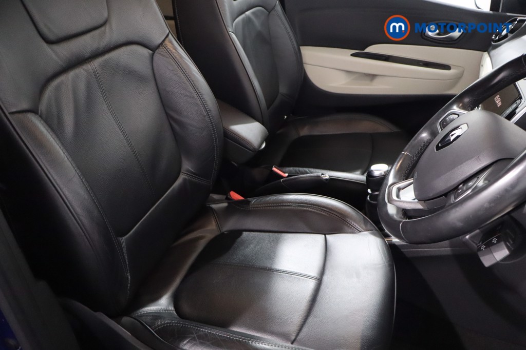 Renault Captur Gt Line Manual Petrol SUV - Stock Number (1591436) - 24th supplementary image