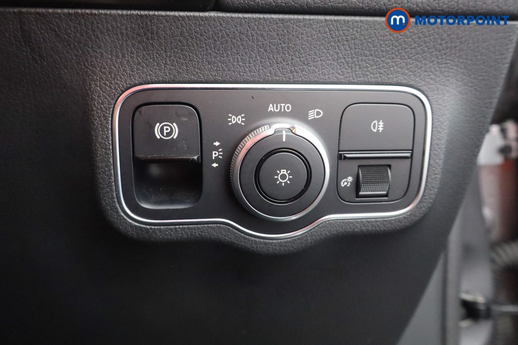 Mercedes-Benz EQA Amg Line Automatic Electric SUV - Stock Number (1591543) - 6th supplementary image