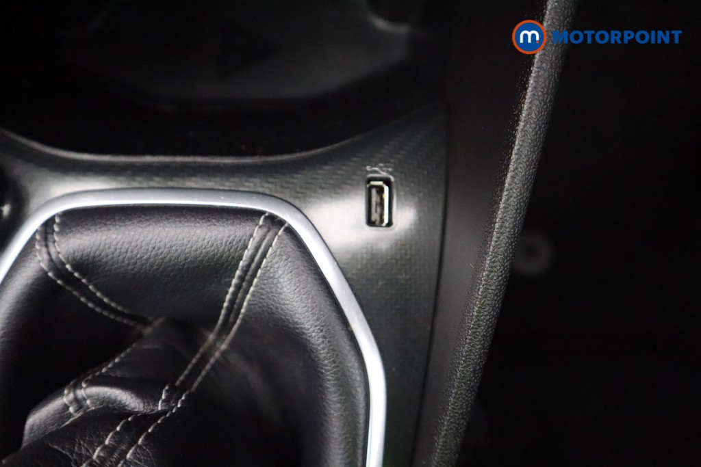 Ford Fiesta St-Line Manual Petrol Hatchback - Stock Number (1591585) - 15th supplementary image