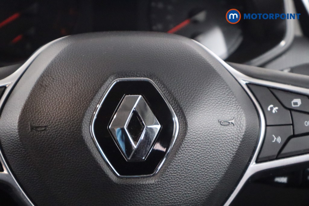 Renault Clio Iconic Edition Manual Petrol Hatchback - Stock Number (1591672) - 17th supplementary image