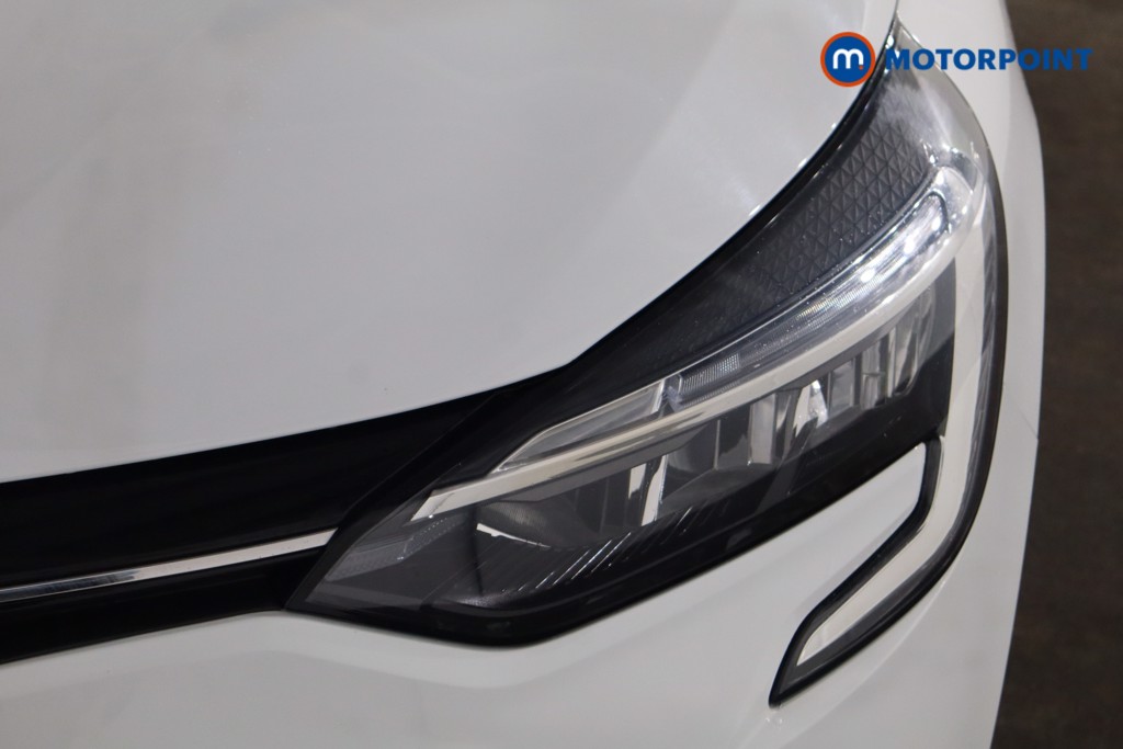 Renault Clio Iconic Edition Manual Petrol Hatchback - Stock Number (1591672) - 27th supplementary image