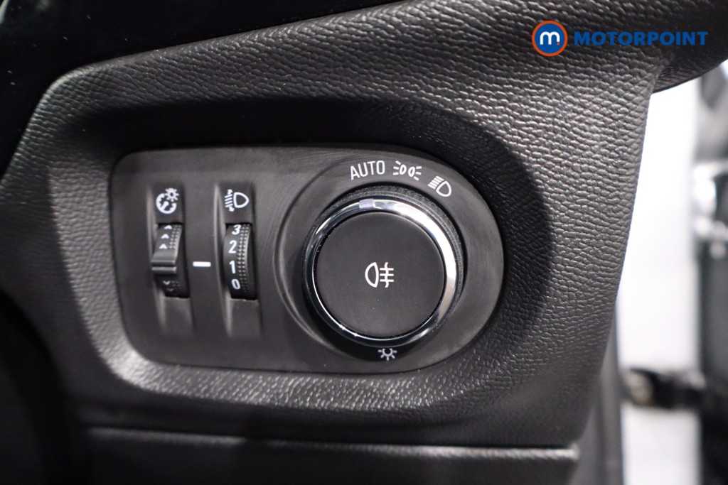 Vauxhall Corsa Design Manual Petrol Hatchback - Stock Number (1591701) - 20th supplementary image