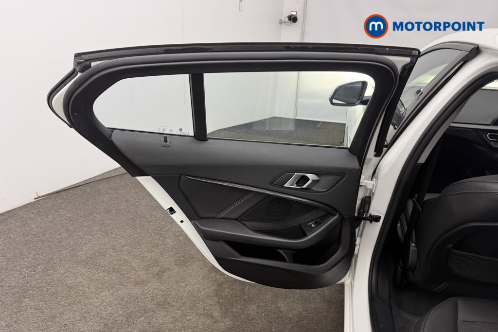 BMW 1 Series Sport Automatic Petrol Hatchback - Stock Number (1591843) - 7th supplementary image