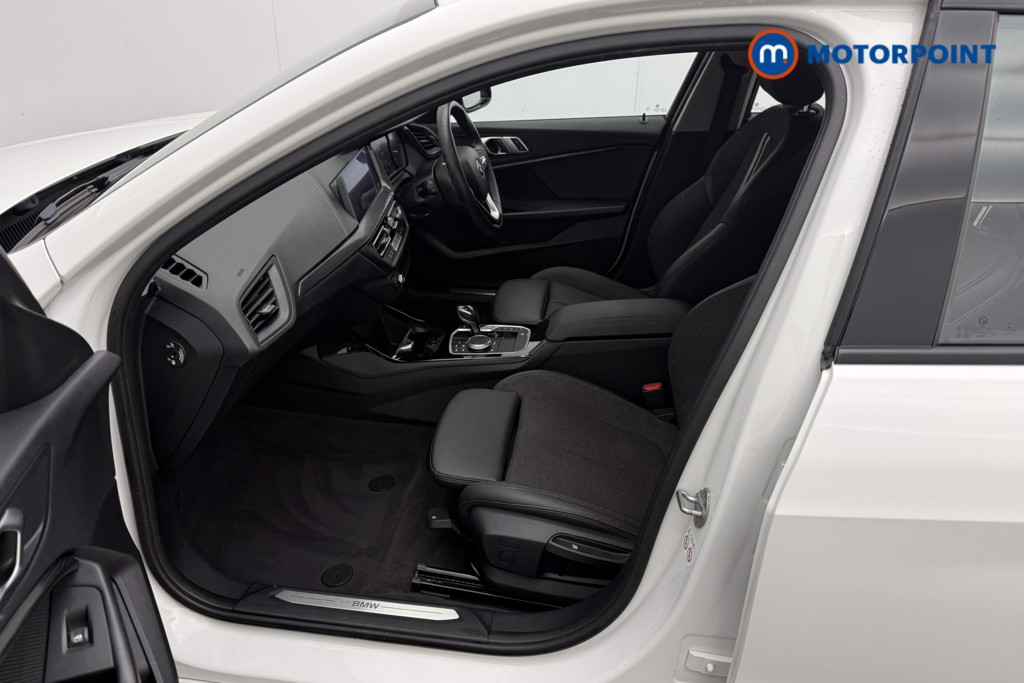 BMW 1 Series Sport Automatic Petrol Hatchback - Stock Number (1591843) - 1st supplementary image