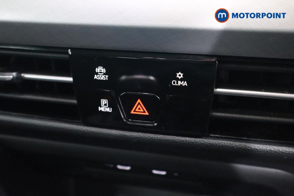 Volkswagen Golf Life Manual Petrol Hatchback - Stock Number (1591933) - 5th supplementary image