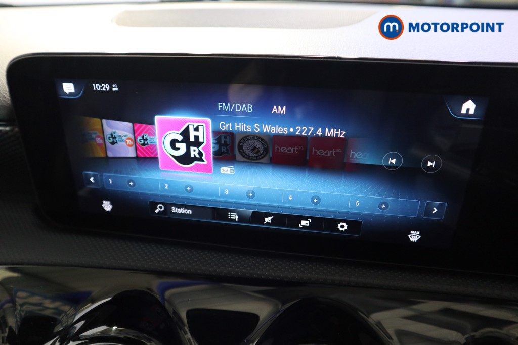 Mercedes-Benz A Class Sport Executive Edition Automatic Petrol Hatchback - Stock Number (1592047) - 6th supplementary image