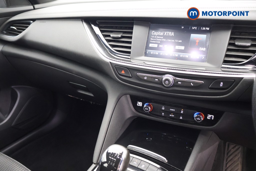 Vauxhall Insignia Sri Vx-Line Manual Petrol Hatchback - Stock Number (1592486) - 5th supplementary image