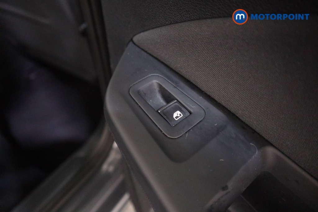 Volkswagen Golf Style Manual Petrol Hatchback - Stock Number (1592922) - 18th supplementary image