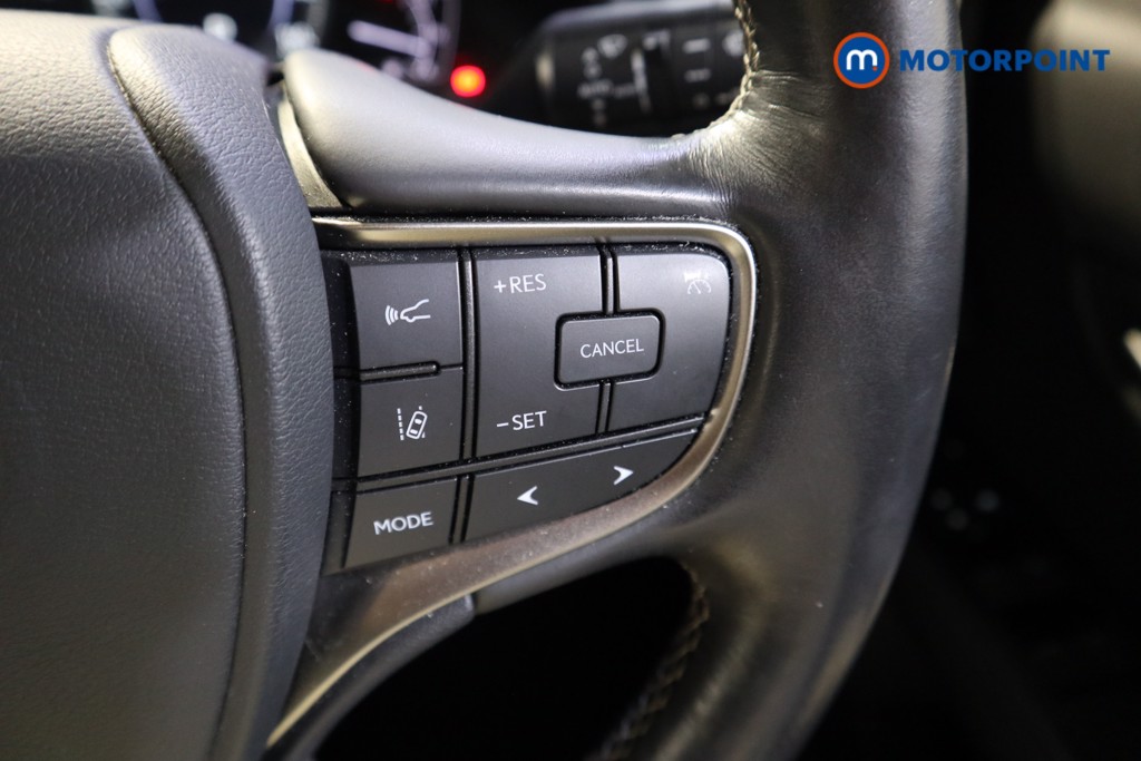 Lexus UX Takumi Automatic Petrol-Electric Hybrid SUV - Stock Number (1593020) - 4th supplementary image