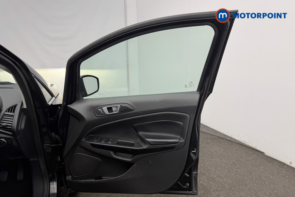 Ford Ecosport Titanium Manual Petrol SUV - Stock Number (1593136) - 17th supplementary image