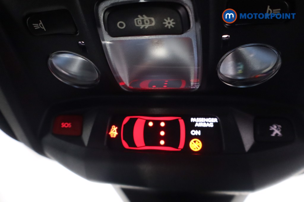 Peugeot 3008 Allure Premium-Plus Automatic Petrol Plug-In Hybrid SUV - Stock Number (1593421) - 27th supplementary image