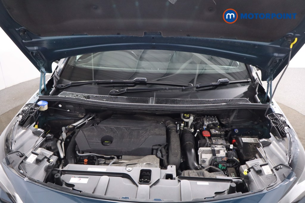 Peugeot 3008 Allure Premium-Plus Automatic Petrol Plug-In Hybrid SUV - Stock Number (1593421) - 32nd supplementary image