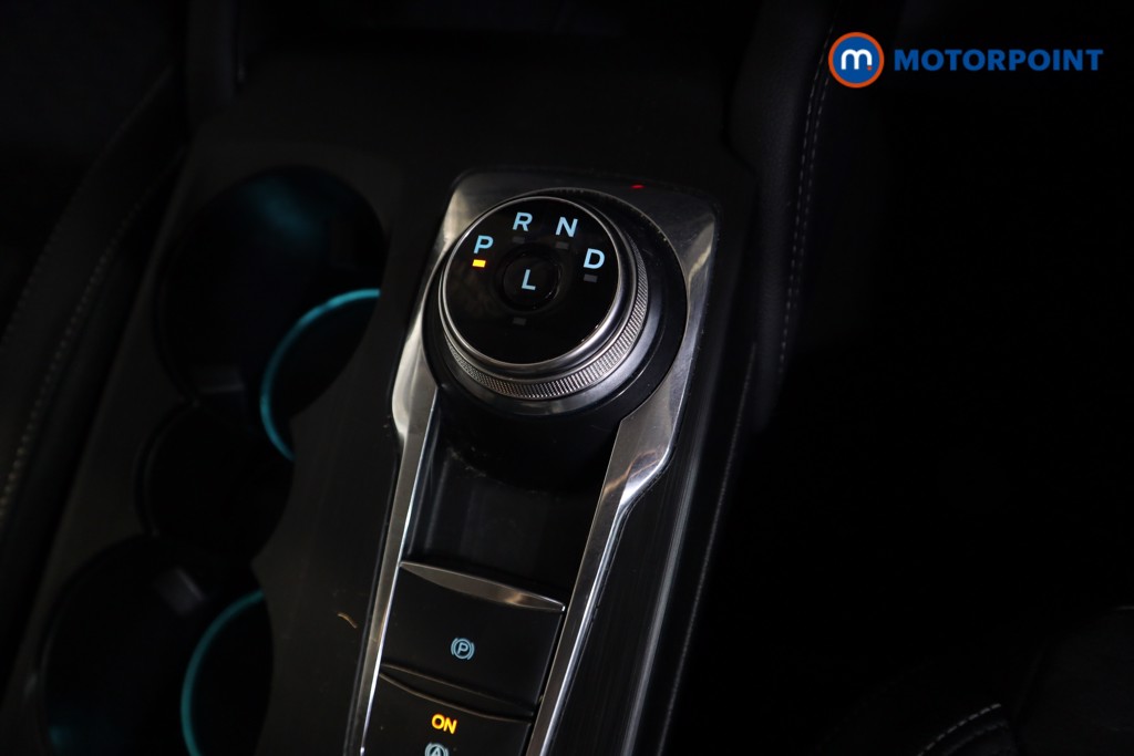 Ford Focus Titanium X Automatic Diesel Hatchback - Stock Number (1593444) - 11th supplementary image