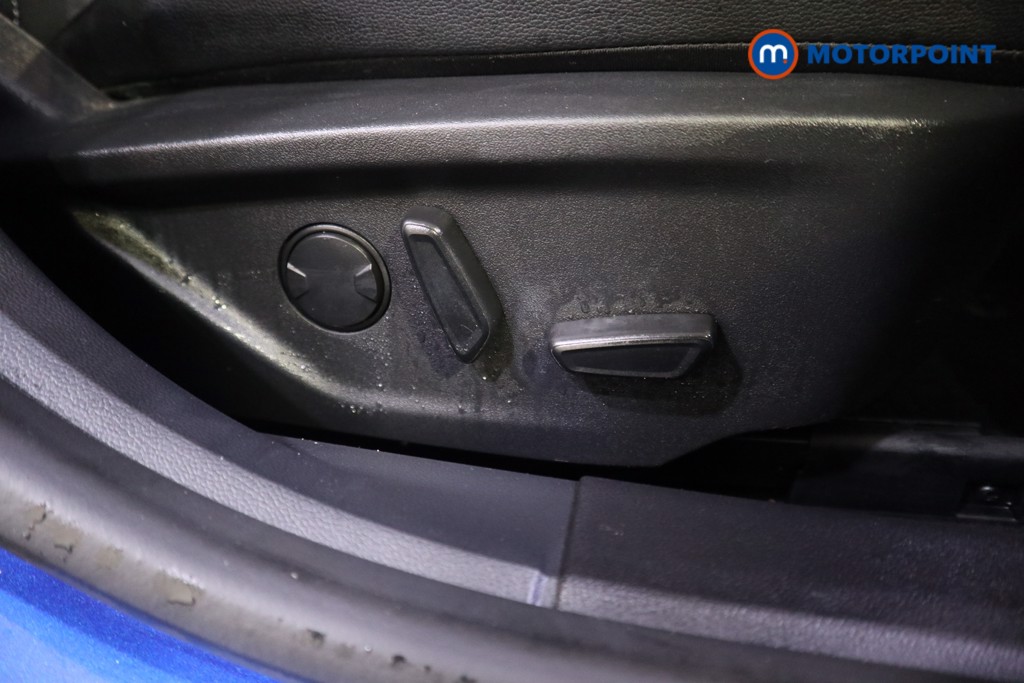 Ford Focus Titanium X Automatic Diesel Hatchback - Stock Number (1593444) - 15th supplementary image