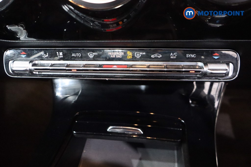 Mercedes-Benz A Class Amg Line Automatic Petrol Hatchback - Stock Number (1593628) - 20th supplementary image