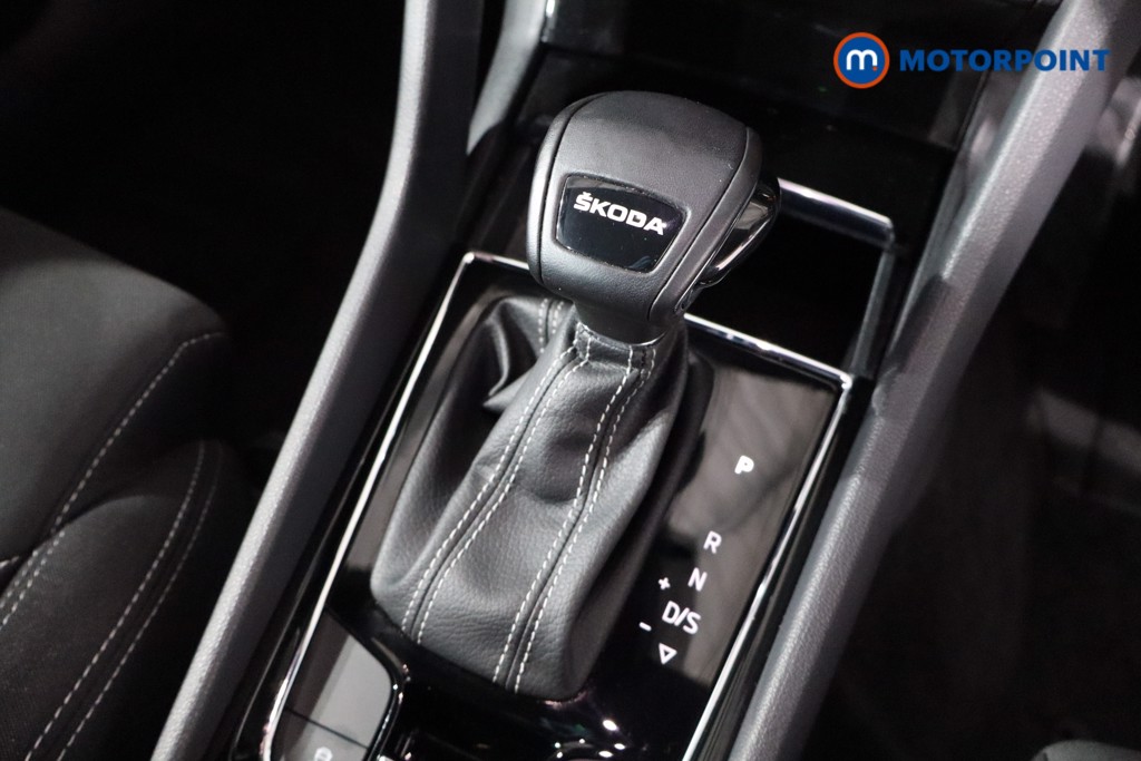 Skoda Karoq Sportline Automatic Petrol SUV - Stock Number (1593736) - 14th supplementary image