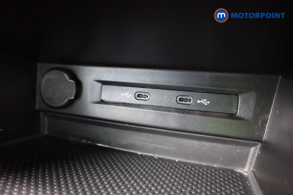 Volkswagen Tiguan R-Line Automatic Petrol SUV - Stock Number (1593776) - 14th supplementary image