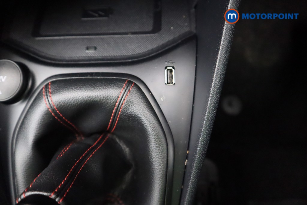 Ford Fiesta St-Line X Edition Manual Petrol Hatchback - Stock Number (1593842) - 14th supplementary image