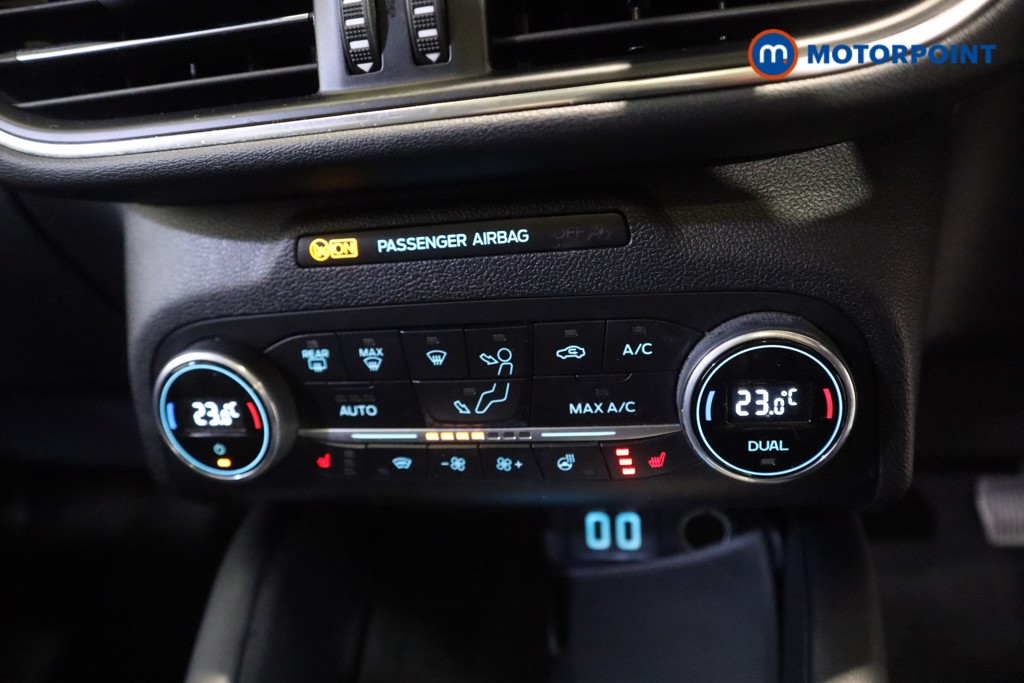 Ford Kuga Vignale Automatic Petrol Plug-In Hybrid SUV - Stock Number (1593898) - 6th supplementary image