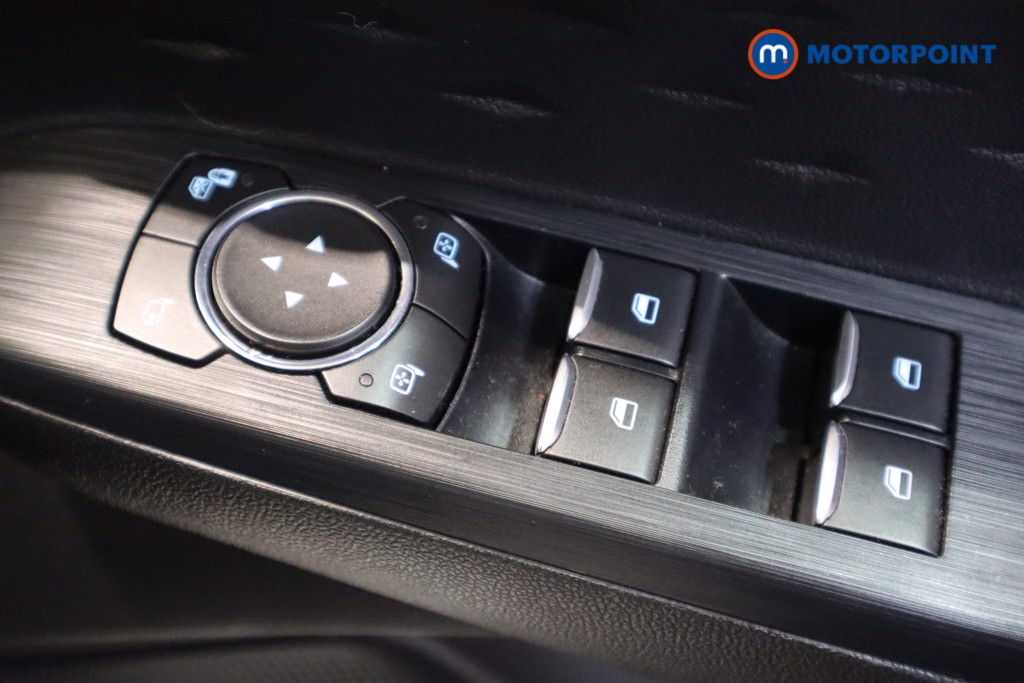 Ford Kuga Vignale Automatic Petrol Plug-In Hybrid SUV - Stock Number (1593898) - 13th supplementary image