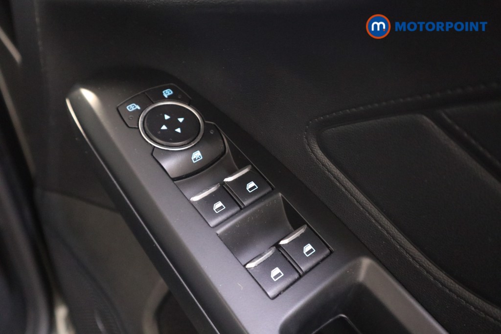 Ford Focus St-Line Manual Petrol Hatchback - Stock Number (1594261) - 12th supplementary image