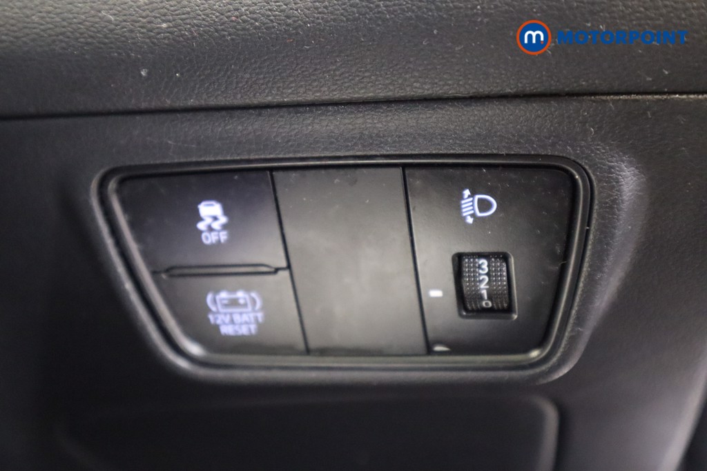 Hyundai Tucson Se Connect Automatic Petrol-Electric Hybrid SUV - Stock Number (1594502) - 12th supplementary image