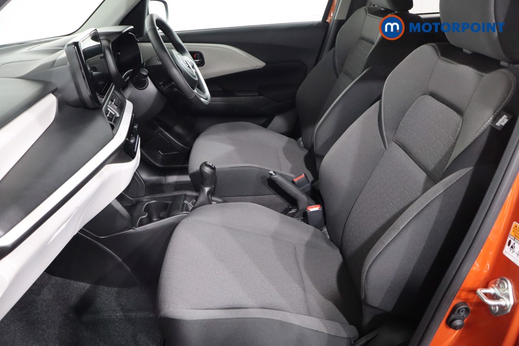 Suzuki Swift Motion Manual Petrol Hatchback - Stock Number (1594745) - 4th supplementary image