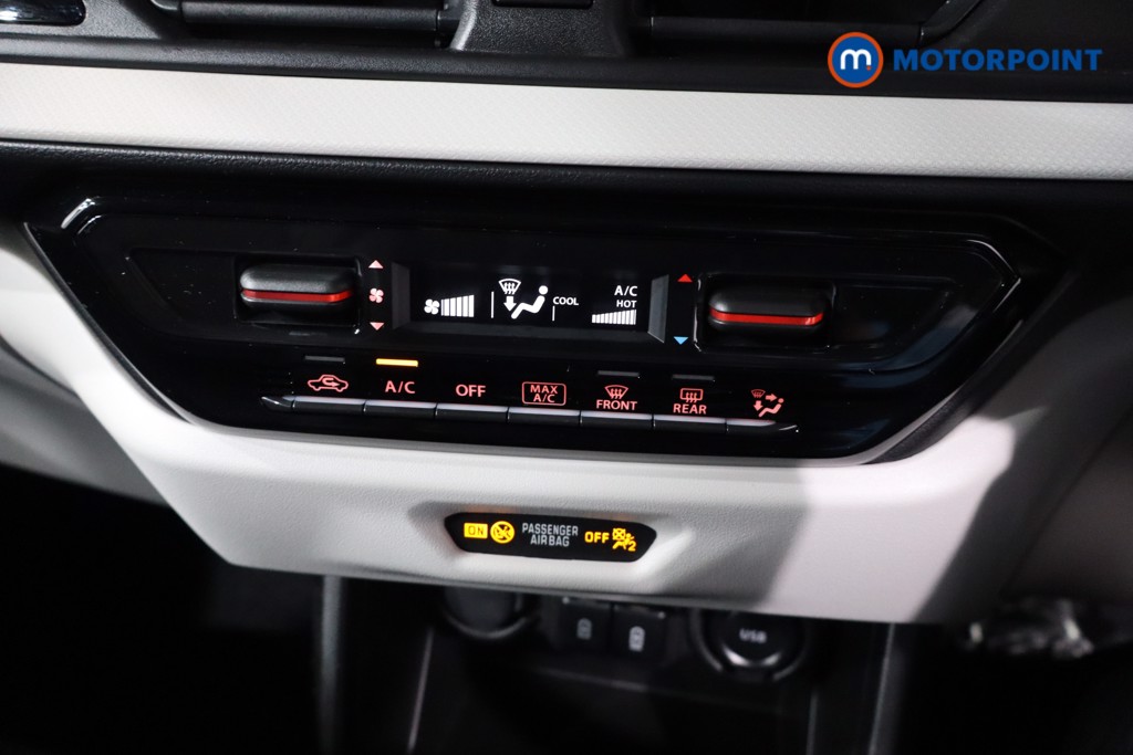 Suzuki Swift Motion Manual Petrol Hatchback - Stock Number (1594745) - 16th supplementary image