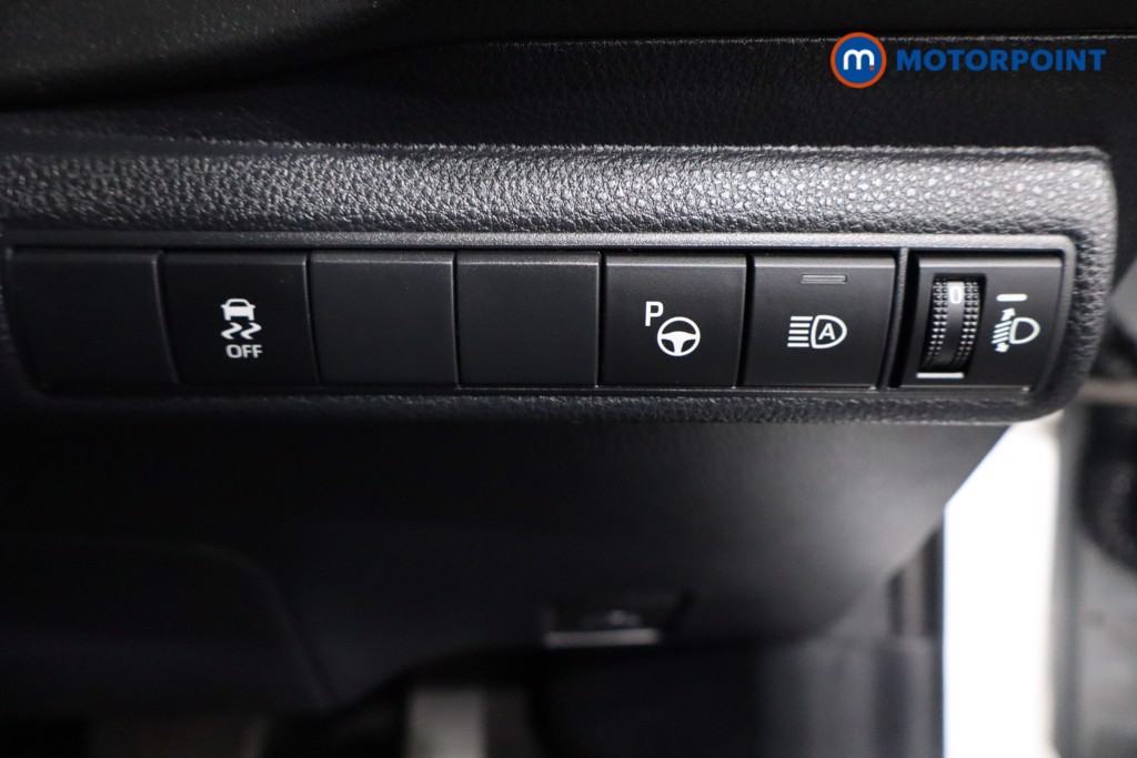Toyota Corolla Excel Automatic Petrol-Electric Hybrid Hatchback - Stock Number (1594777) - 20th supplementary image