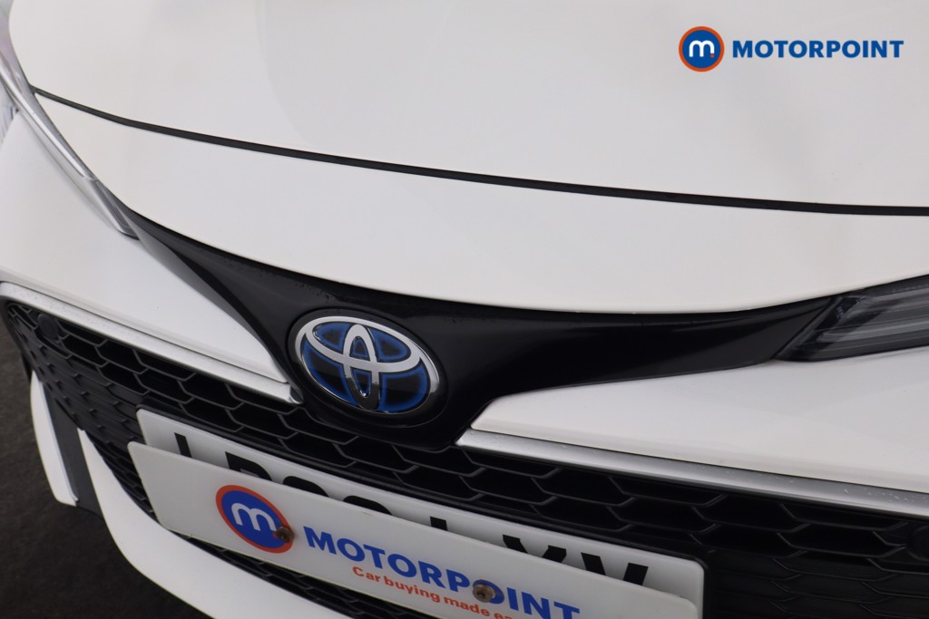 Toyota Corolla Excel Automatic Petrol-Electric Hybrid Hatchback - Stock Number (1594777) - 31st supplementary image