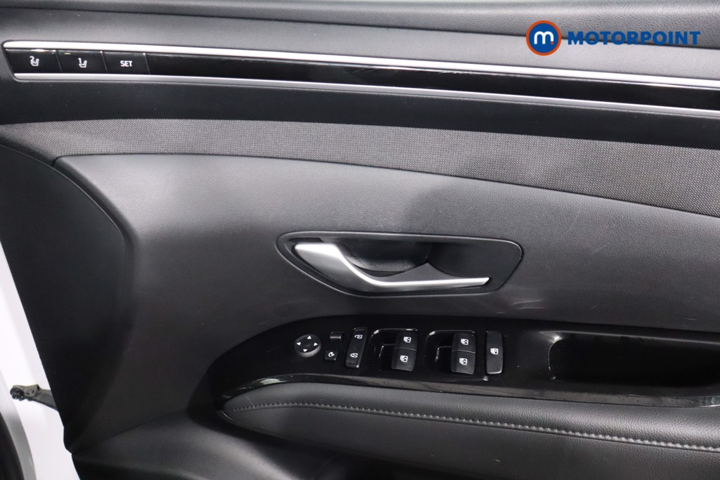 Hyundai Tucson Ultimate Automatic Petrol-Electric Hybrid SUV - Stock Number (1594855) - 22nd supplementary image