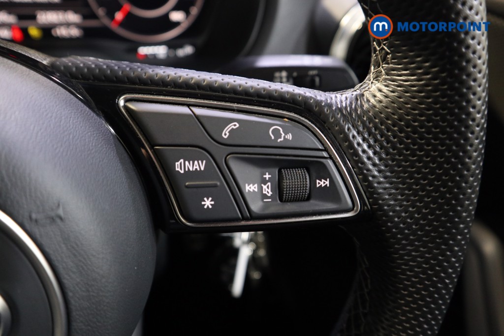 Audi Q2 S Line Manual Petrol SUV - Stock Number (1594903) - 4th supplementary image