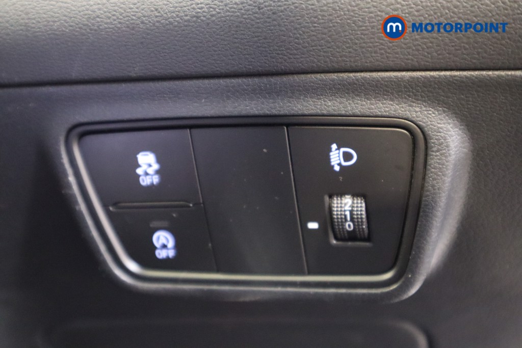 Hyundai Tucson Se Connect Manual Petrol SUV - Stock Number (1594924) - 9th supplementary image