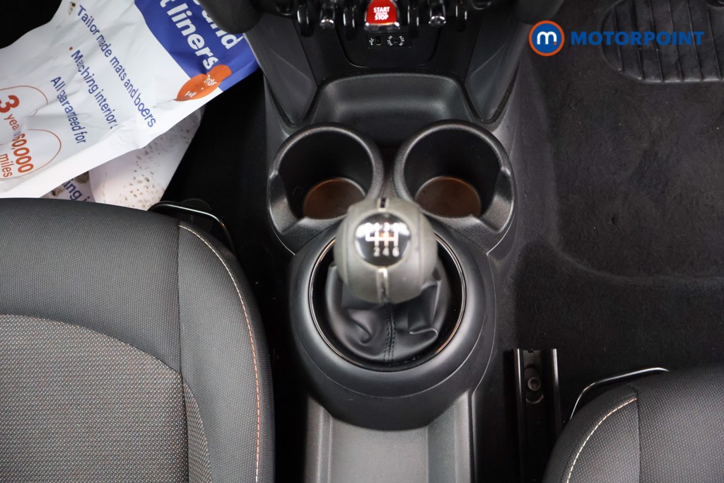 Mini Hatchback Cooper Manual Petrol Hatchback - Stock Number (1594941) - 9th supplementary image