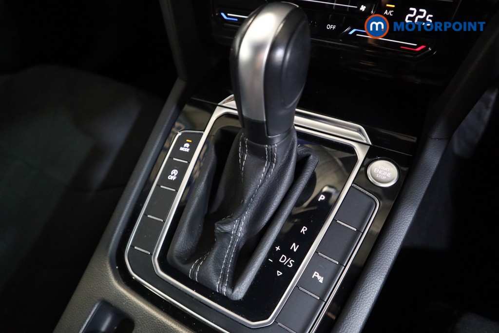 Volkswagen Arteon R-Line Automatic Petrol Hatchback - Stock Number (1595068) - 9th supplementary image
