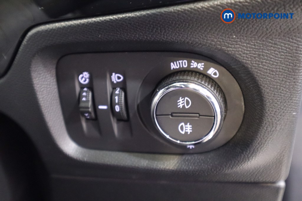 Vauxhall Corsa GS Manual Petrol Hatchback - Stock Number (1595074) - 12th supplementary image