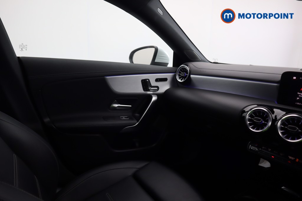Mercedes-Benz CLA Amg Line Automatic Petrol Plug-In Hybrid Estate - Stock Number (1595079) - 20th supplementary image