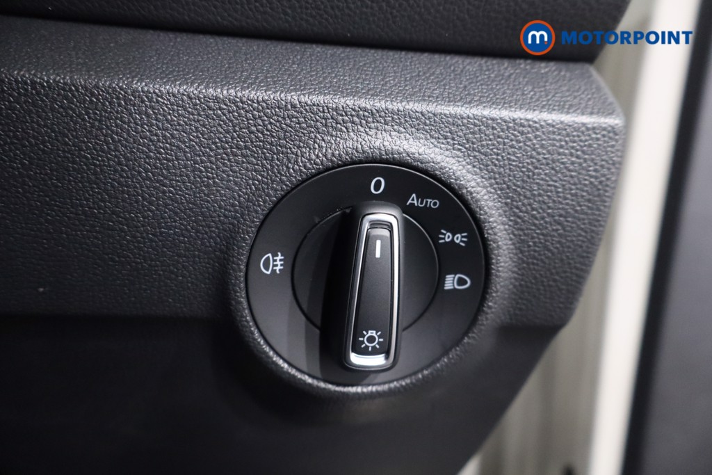 Volkswagen T-Roc R-Line Automatic Petrol SUV - Stock Number (1595138) - 20th supplementary image