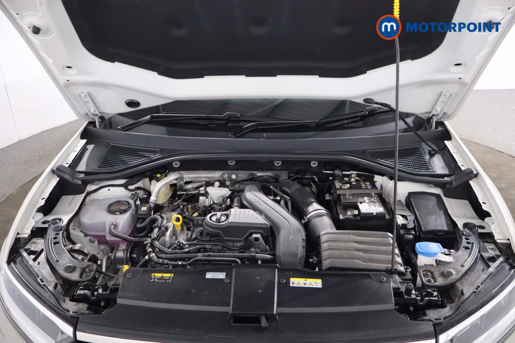 Volkswagen T-Roc R-Line Automatic Petrol SUV - Stock Number (1595138) - 32nd supplementary image