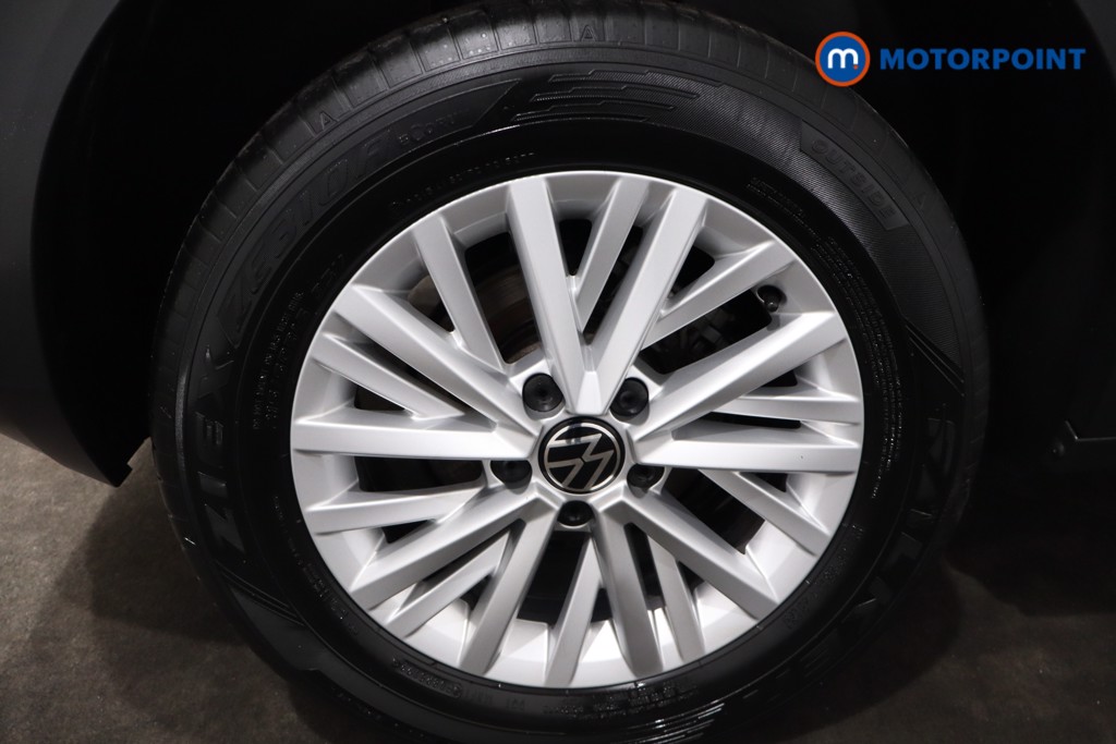 Volkswagen T-Roc Life Manual Petrol SUV - Stock Number (1595184) - 9th supplementary image