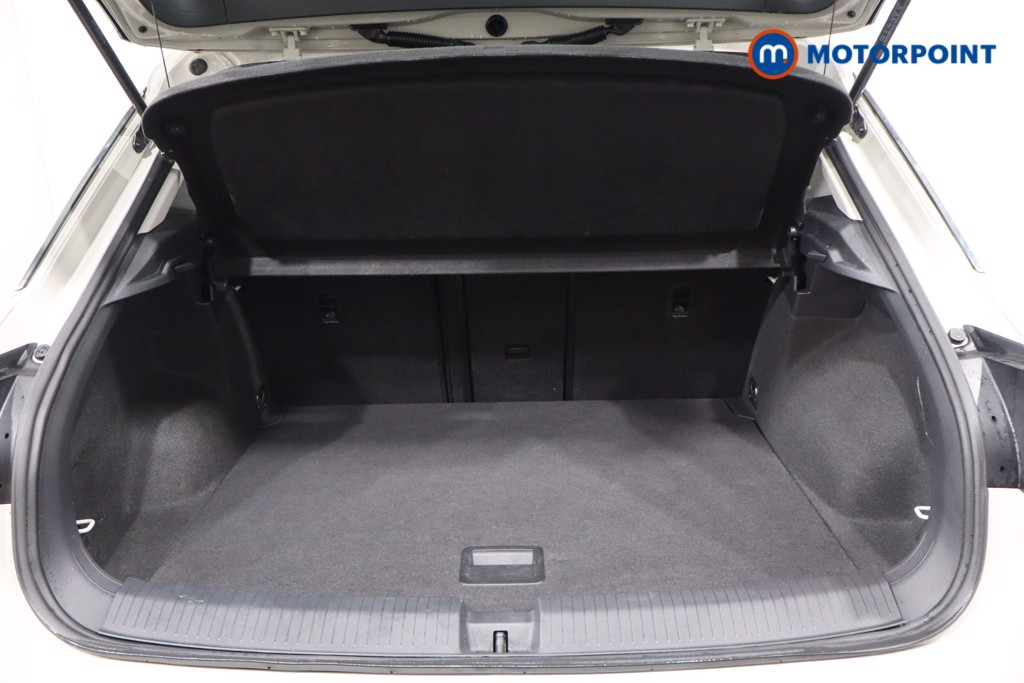 Volkswagen T-Roc Life Manual Petrol SUV - Stock Number (1595184) - 36th supplementary image